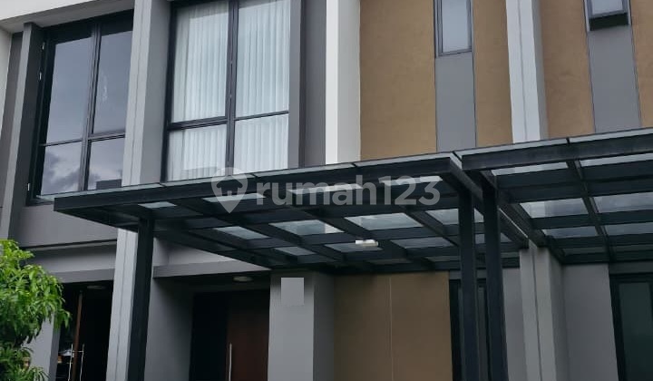 Rumah Renov Semi Furnish Cluster Magenta Summarecon Bekasi
