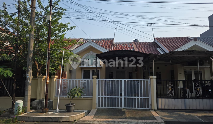For Sale Ready-to-Live-in House in Taman Sari Harapan Indah, Bekasi