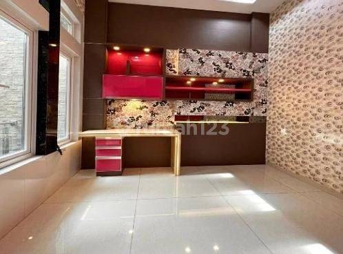 Villa Mewah Canti Elegan Jalan Sidorame komplek Daerah Perintis Kemerdekaan Kec Medan Timur Kota Medan Sumatera Utara 6