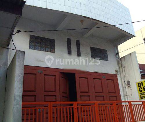 Rumah Cantik Elegan Dan Nyaman di Jalan B Katamso Masuk Gang Kec Medan Maimun Kota Medan Sumatera Utara 2