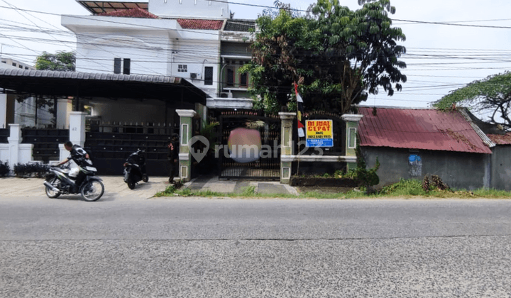 Rumah Mewah Klasik dan Idaman di Jalan Sunggal Medan 1