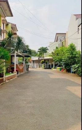 Fully Furnished House in Siaga Cluster, West Pejaten, Pasar Minggu, South Jakarta 2