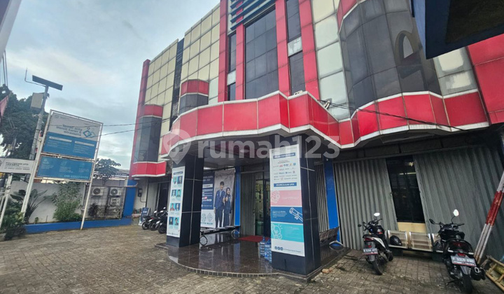 3-Story Strategic Terrace House on Juanda Street, Ciputat