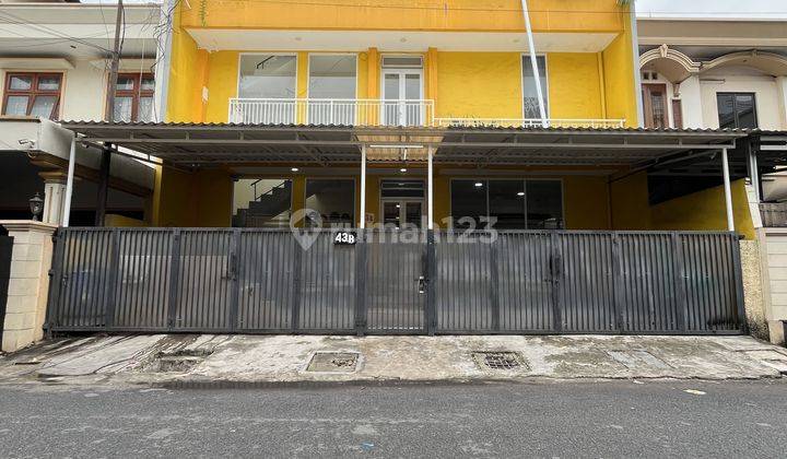 Rumah Kost 28 Kamar, 3 Lantai + Rooftop, Lokasi Cipete 2