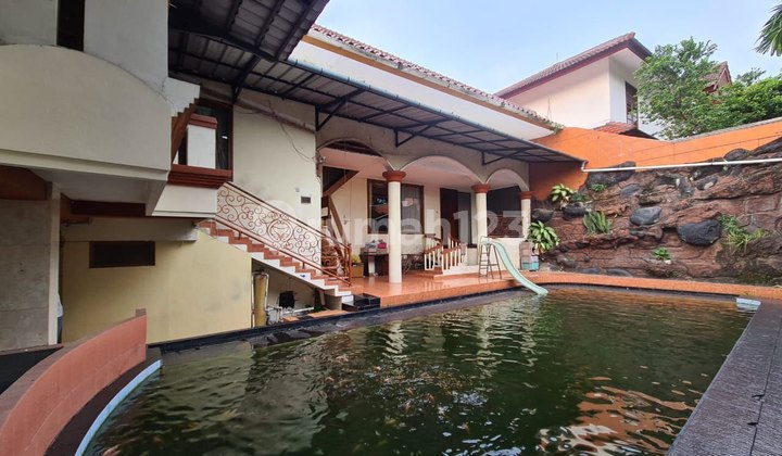 Rumah Megah Tanah Luas Dalam Komplek Elit, Jagakarsa, Jakarta Selatan Rumah Megah Tanah Luas Dalam Komplek Elit, Jagakarsa, Jakarta Selatan