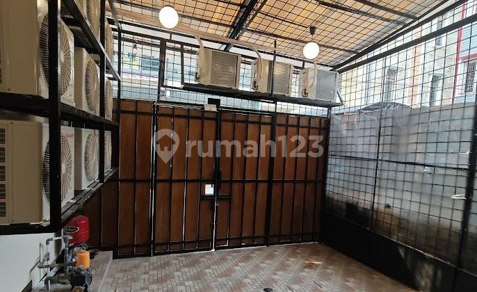 Rumah Kost 20 Kamar Terisi Penuh ROI 10 sd 11 % Area Tambora, Jakarta Barat