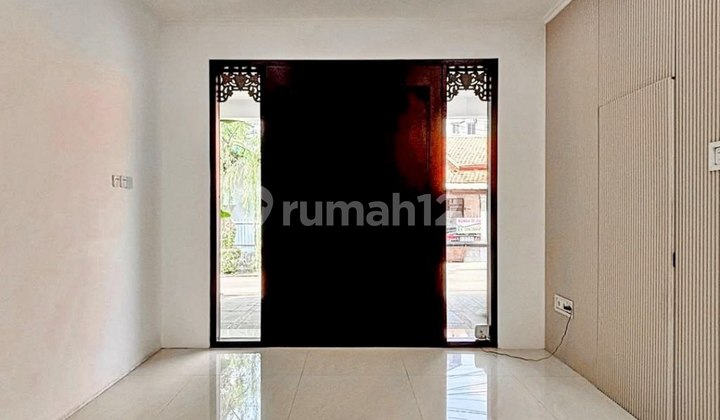 House in the Fatmawati Financial Complex, Cilandak, South Jakarta 2