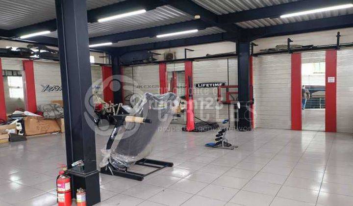 Terletak di Lokasi Elit, Miliki Ruko Siap Pakai di Merdeka, Bdg 9