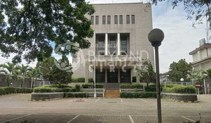 Gedung Dikawasan Ramai Usaha Dilokasi Ramai Usaha, Otista Bandung 7