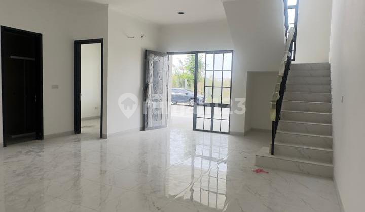 Dijual Rumah Bukit Nirmala Pik2 Full Balcony