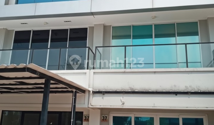 Ruko Batavia Golf Island, Hadap Laut 4,5X20 (5 Lantai)