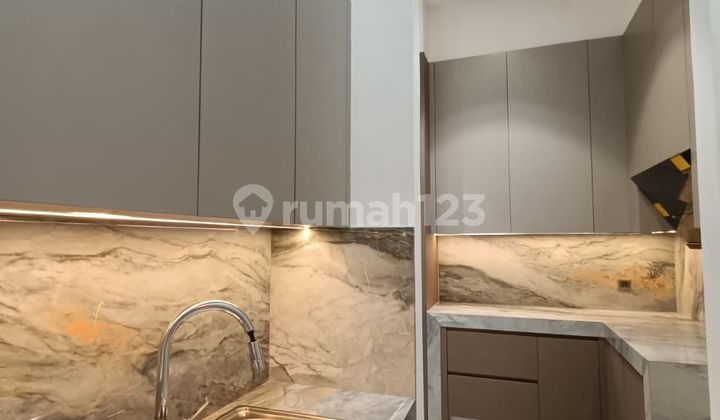 Fully Furnished House + Luxurious Interior + 3+1 Floor Renovation (Becoming 4 Floors) 2