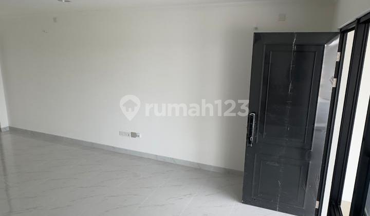 Rumah 3 Kamar di Bukit Nirmala Pik 2 10