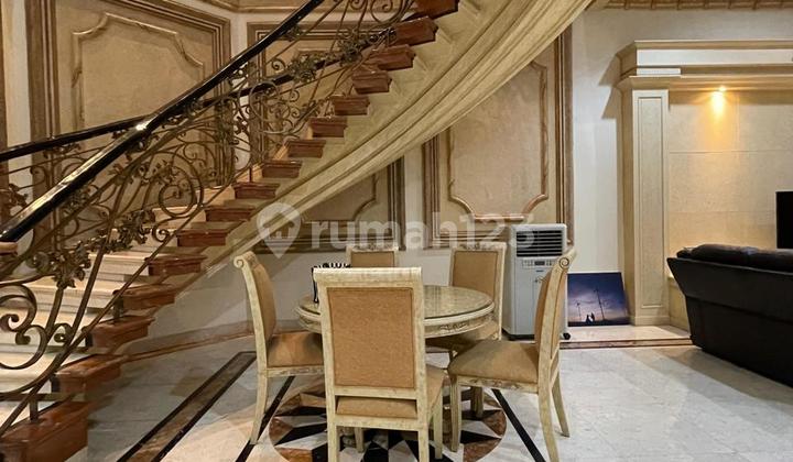 Classic Luxury House, Cluster Walet Indah Pik 2