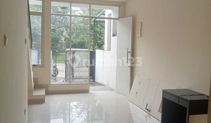 Disewakan Rumah Siap Huni di Pik