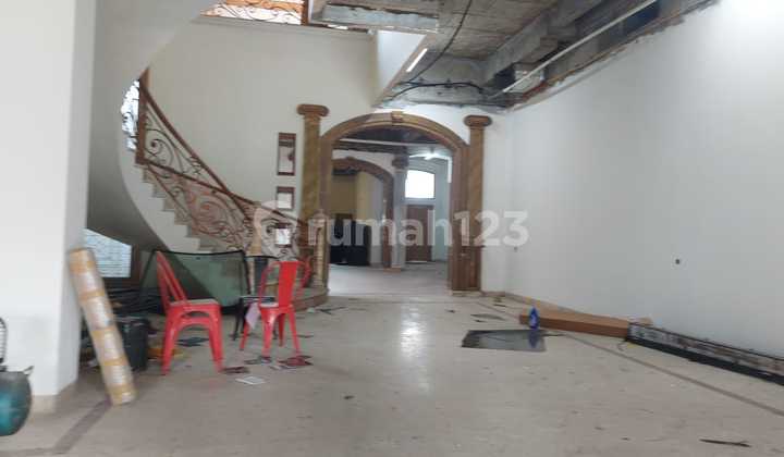 2 Plots of Cheap House Damaged Ceiling 2 Floors Up & 1 Floor Down 2