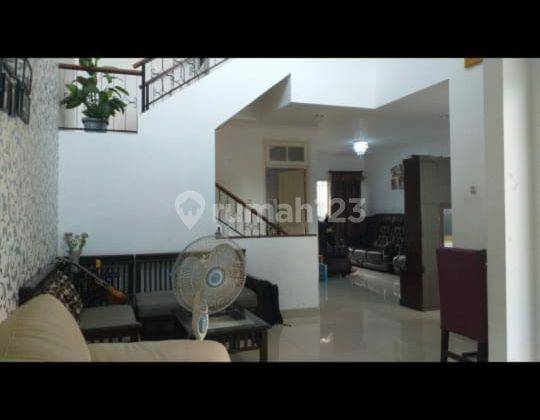 Rumah bagus furnished di kota wisata Cibubur  2