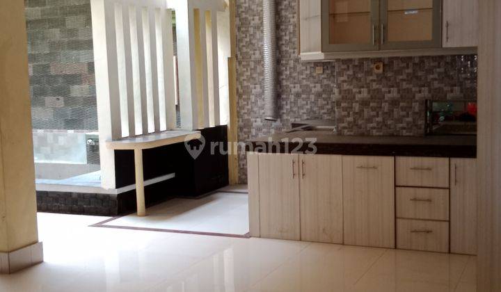 Rumah  bagus huk diBaranangsiang Indah Bogor dkt akses tol jagora 12