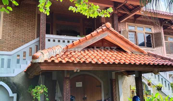 Tempat Usaha Gedung 2 Lt SHM Tanah Luas di Cireundeu Ciputat Tempat Usaha Gedung 2 Lt SHM Tanah Luas di Cireundeu Ciputat