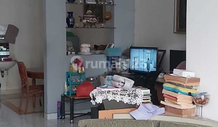 Rumah 2 Lantai Perlu.sedikt Renovasi Di Picasso Legenda Wisata  2