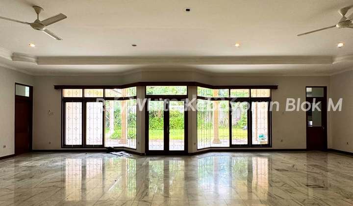 For Rent Ready-to-Occupy House Kemang South Jakarta 2