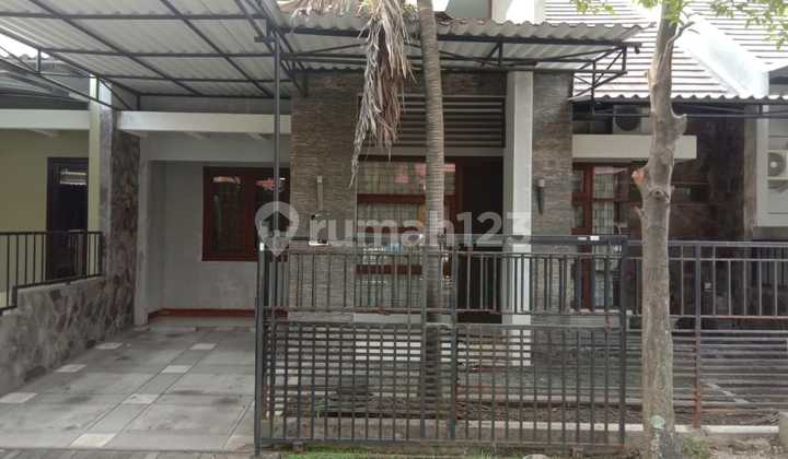 Sell 1-Story Minimalist House Ready to Occupy In Taman Puspa Raya, Citraland, West Surabaya