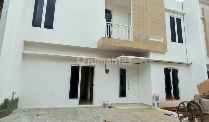 Rumah Baru 2 Lantai Harga Murah 7 Menit Akses Tol Jatibening 2