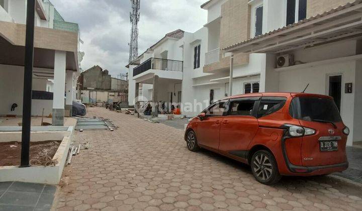 Rumah Baru 2 Lantai Harga Murah 7 Menit Akses Tol Jatibening 3