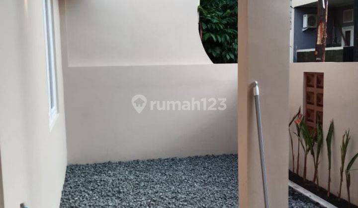 Dijual Rumah Baru Tanah Luas Dekat Ke Kalimalang Jakarta Timur  4