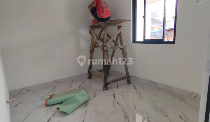 Rumah Baru 2 Lantai Murah Dekat Ke Jalan Raya Jatiwaringin  5