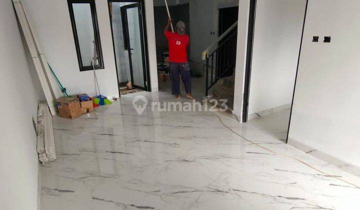 Rumah Baru 2 Lantai Murah Dekat Ke Jalan Raya Jatiwaringin  6
