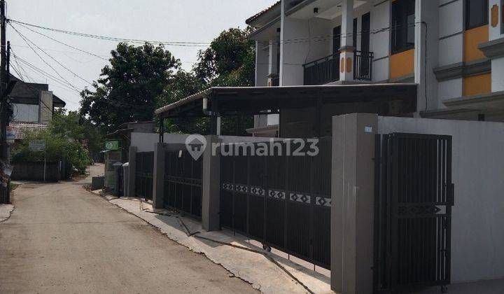 Rumah 2 Lantai Tanah Luas Harga Murah dekat ke Kalimalang di Ratna Jatibening Pondok Gede Bekasi
 2