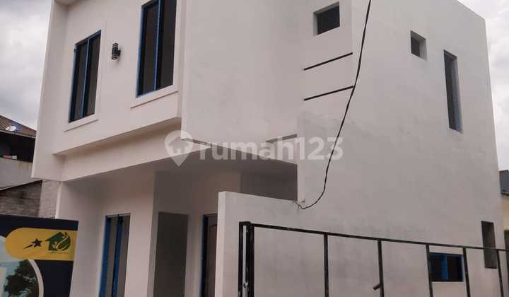 Rumah Bergaya Modern Harga Murah Di Lubang Buaya Jakarta Timur 2