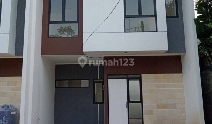 Dijual Rumah 2 Lantai, 3 kamar tidur di Jatiasih Bekasi 1