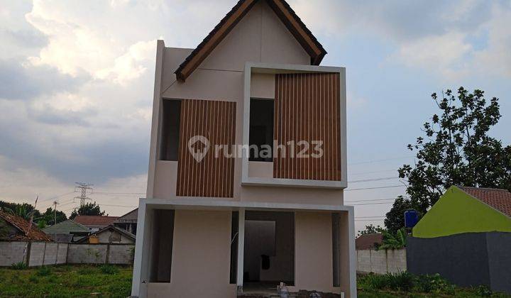 Rumah 2 Lantai 3 Kamar di Jatisampurna Cibubur 2