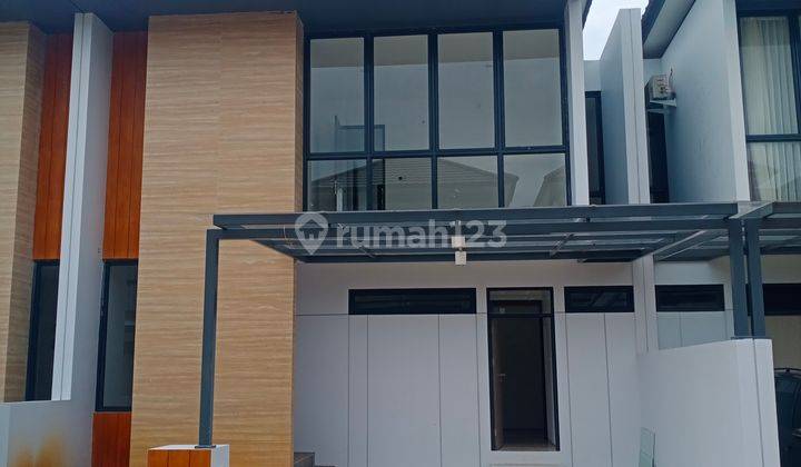 Rumah Siap Huni 4 Kamar Tidur Samping Mal Sawangan Depok 1