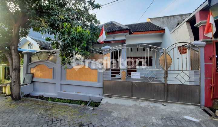 For Sale Puri Lidah Kulon Indah House
