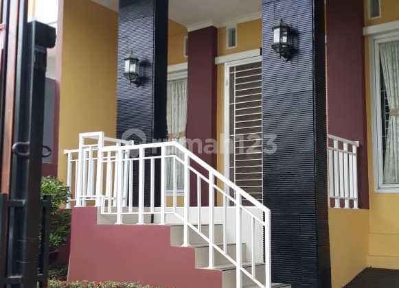 2-Story House Ready to Occupy at Boulevard Villa Nusa Indah 5 Ciangsana 2