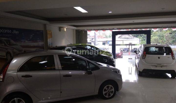 Gedung sholat room mobil di Jl citayem 15