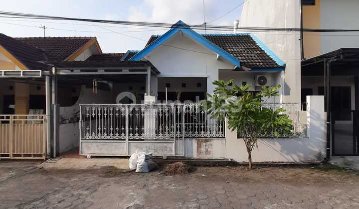 Rumah Murah Dalam Perumahan Lokasi Dekat Polsek Godean Dan UMY