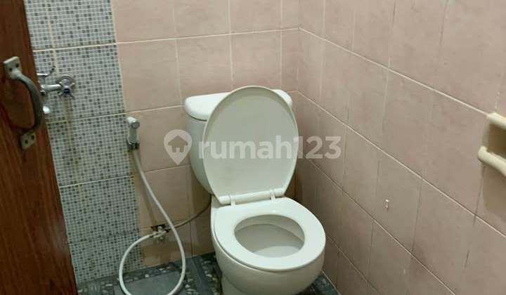 Ready-to-Occupy House, Suitable for Families and Students, Location at Monjali. Ready-to-Occupy House, Suitable for Families and Students, Location at Monjali.