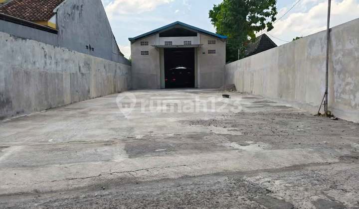 For Rent New Warehouse Location Sewon Bantul Near the Palace For Rent New Warehouse Location Sewon Bantul Near the Palace