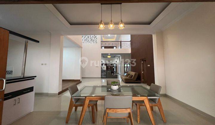 Rumah Mewah Semi Furnish Ada Mini Pool Jln Wates Km 7 Dkt Umy 2