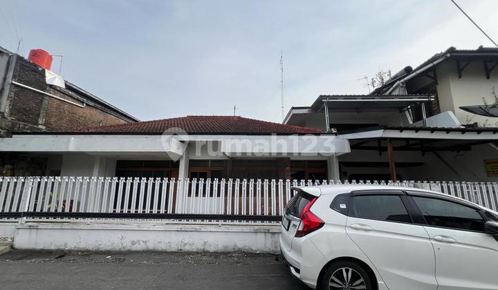Rumah Murah Area Jakal KM. 4 Cocok Untuk Kantor Dekat UGM