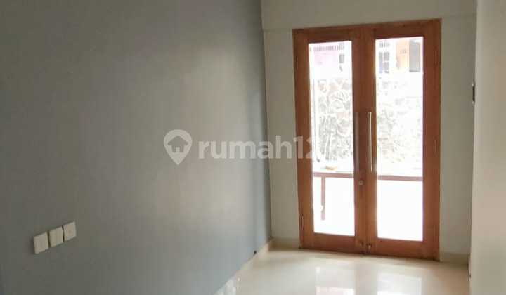 For Sale: House in Maguwoharjo Residential Area, Location Near the Stadium 2