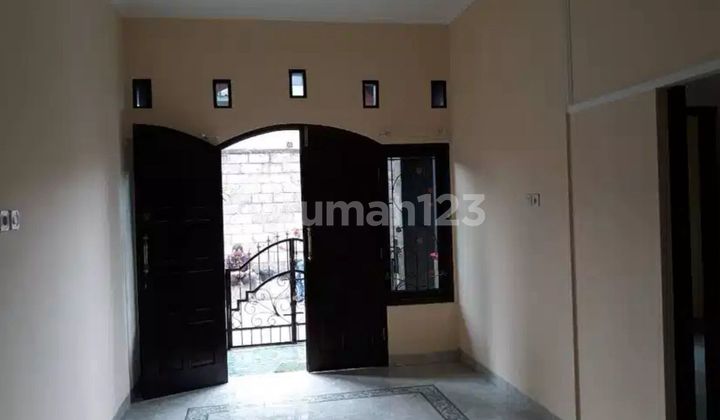 Rumah Dalam Perum Dan Siap Huni Lokasi Dalam Ringroad Dekat STPN 2