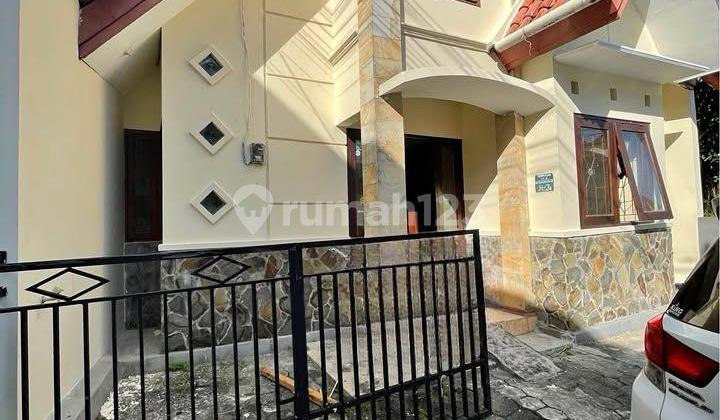 Rumah Disewakan Area Jakal Km. 5 Lokasi Dekat Kampus Ugm dan Uny