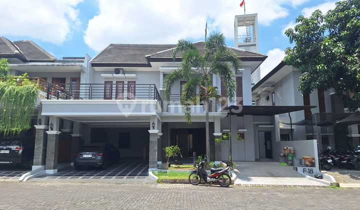 Ready-to-Live House in Premium Housing Estate, Jalan Palagan KM 8, Near Hyatt