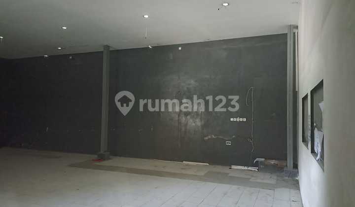 For Rent: Multipurpose Warehouse Location Near Adi Sucipto Airport and Amplaz
