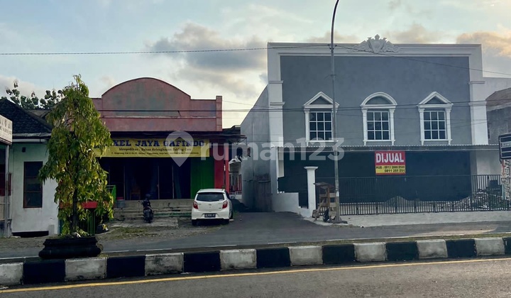Ruko Murah Besar Tepi Jalan Cocok Usaha dkt Ringroad Utara & Jombor 3